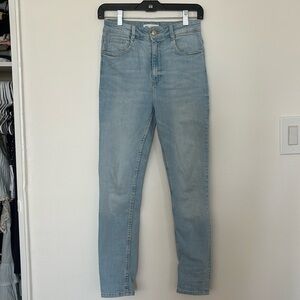 Zara Skinny High Rise Jeans Light Wash Size 4